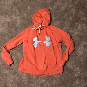 Under armour coral sweatshirt